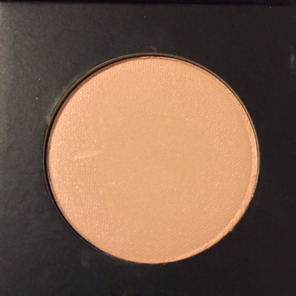 Younique Moodstruck Pressed Shadow Single